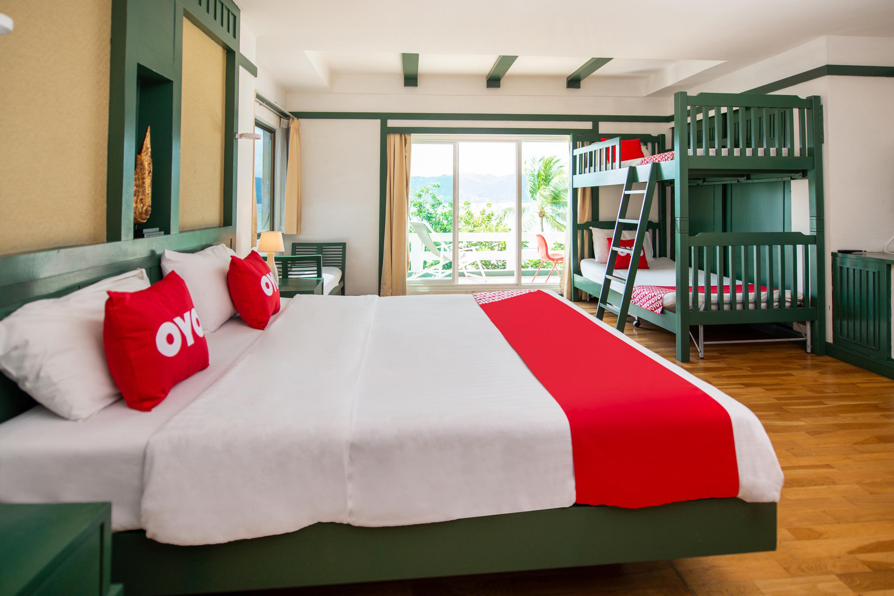 Oyo 255 The Ocean Hotel Patong Exterior foto